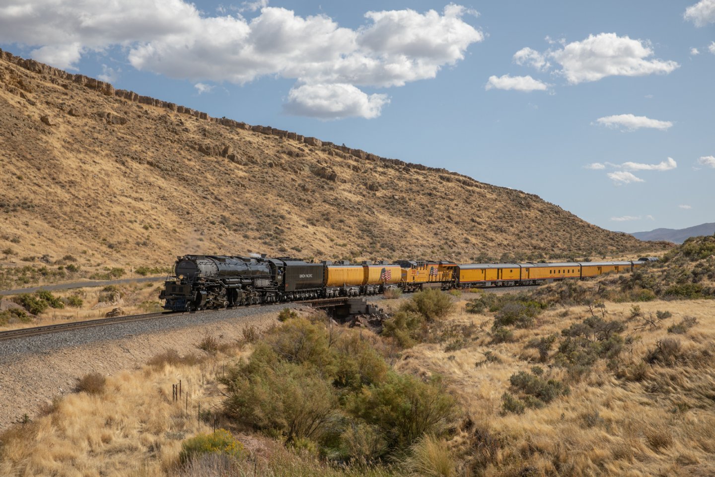 Union Pacific 4014 Chicken Creek Utah Milepost 692