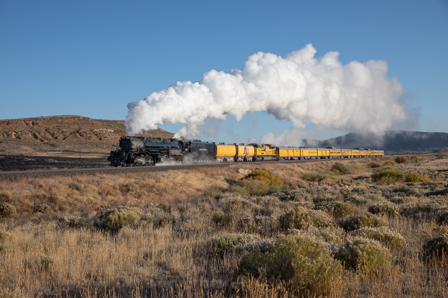 Union Pacific 4014 Departing Evanston Wyoming