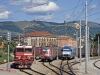 Istrien: Wegen Baumaßnahmen stauten sich in Divica in Richtung Koper am 16.7.2012 mehrere Güterzüge.