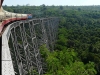 Auf dem Gokteik-Viadukt in Richtung Mandelay - Foto: Dieter Hettler