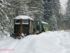 TU4-1695 mit einem Schneeräumzug bei der Bergfahrt auf der Waldlichtungbei km 19 (05.02.2012)