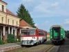 810 380 der Slowakischen Staatsbahn wartete am 23. Juli 2010 im polnischen Åupkow auf die RÃ¼ckfahrt als MOs 8977 nach Medzilaborce - Foto: M. Rabanser