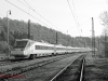 682 002 (Teil der Garnitur 680 002) als SC 279 im letzten Abendlicht bei der Durchfahrt im Bahnhof Ústi nad Orlici; 22. April 2011. -Foto: M. Rabanser