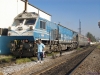 Algerien: Lokführer vor der 060DS07 (neueste Lokgeneration) nach der Drehfahrt in Annaba (10.10.2012)